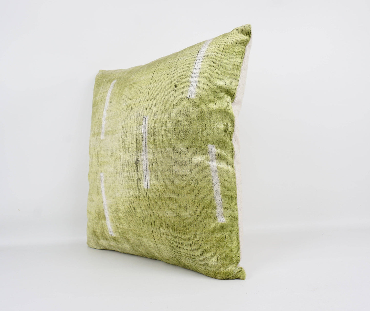 GREEN & WHİTE IKAT PILLOWCASE 20"x20"