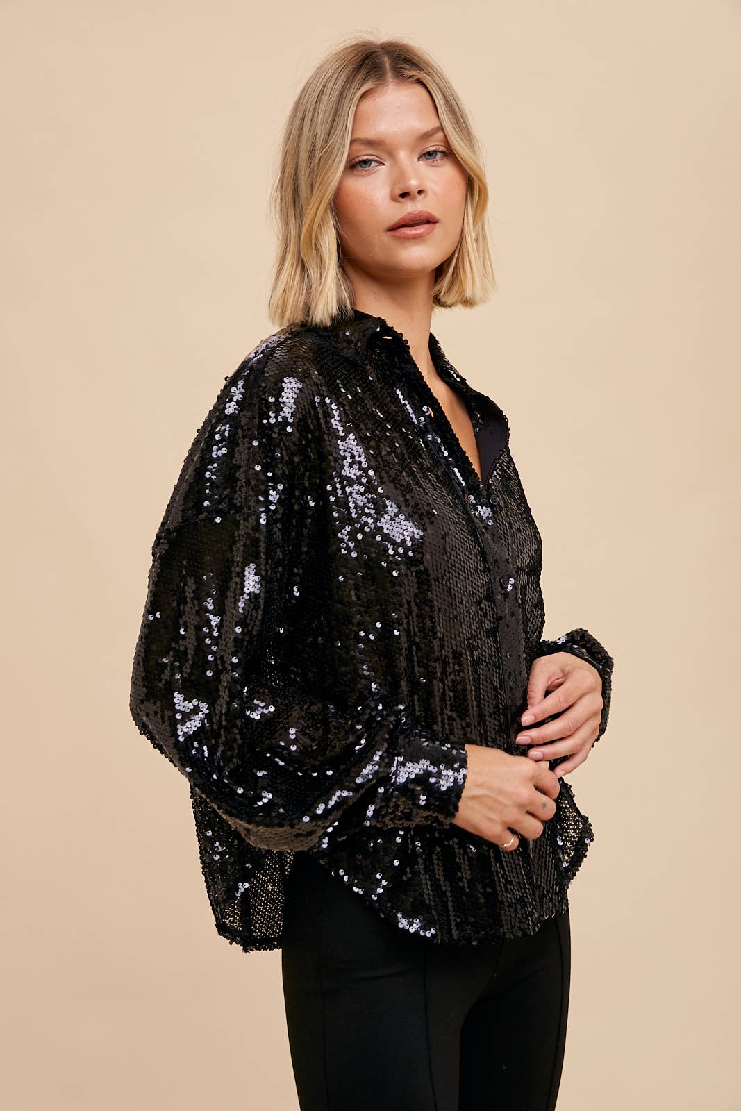 BLACK SEQUIN TOP